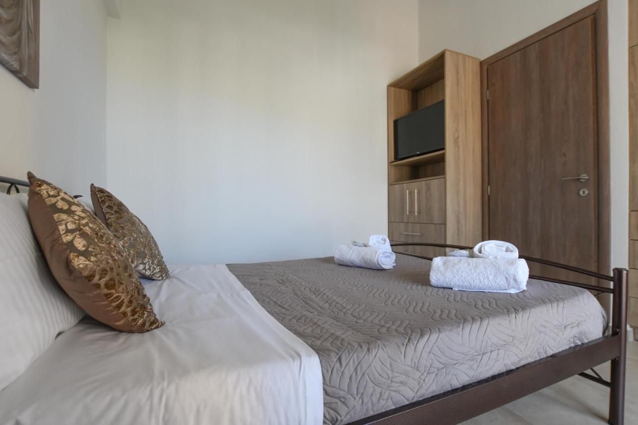 Orama Apartments - Vacations Next To The Sea Ligaria  Buitenkant foto